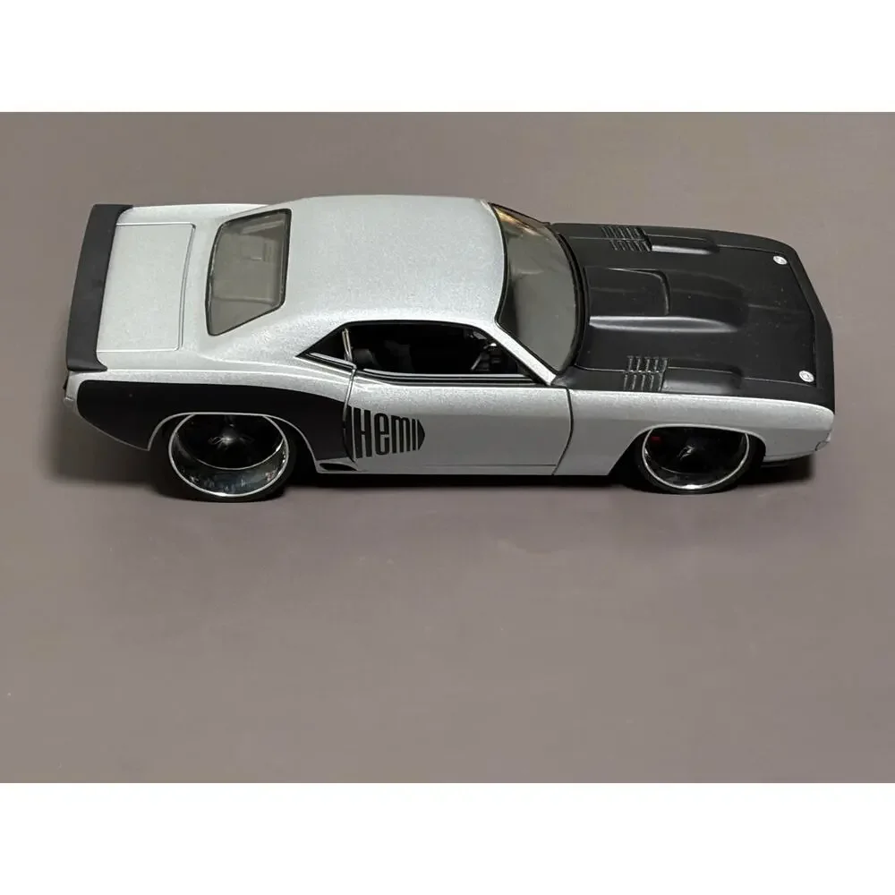 Hot Wheels G Machines 1971 G Force Plymouth Barrauda Silver Black 1/24 Die Cast